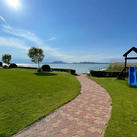 Harsas Apartmanhaz Balatonboglár